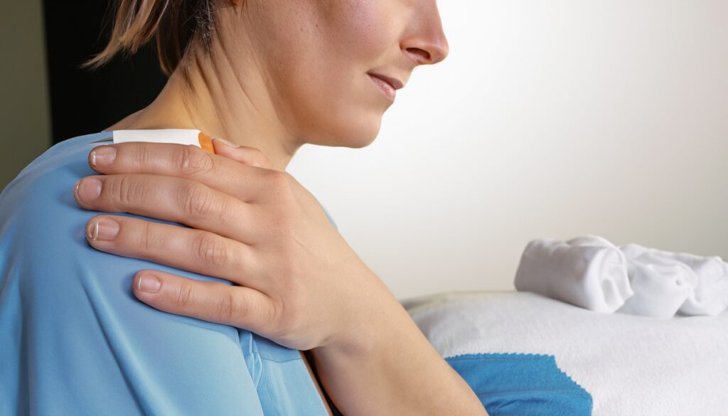 Kurz Nach Dem Einschlafen Aufschrecken Mit Herzrasen Herzrasen beim Einschlafen - Ursachen & Therapie | Schlafenguru.de