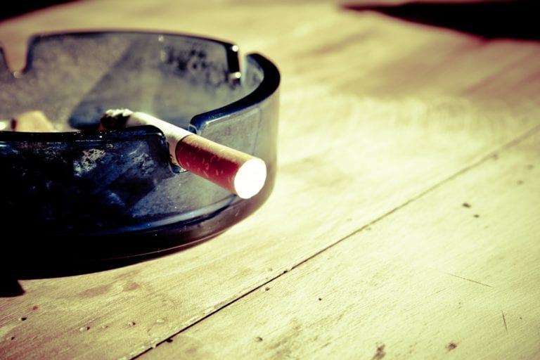 Schnarchen durch Rauchen – Wie hoch ist das Risiko?